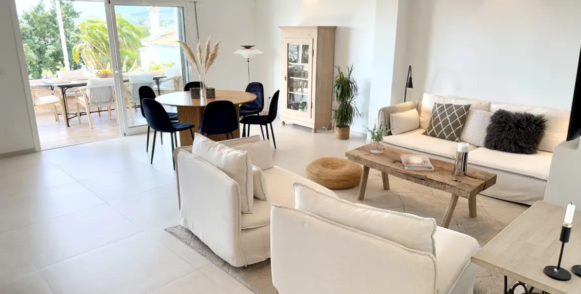 Alquiler a corto plazo de villa independiente en Nueva Andalucía 9