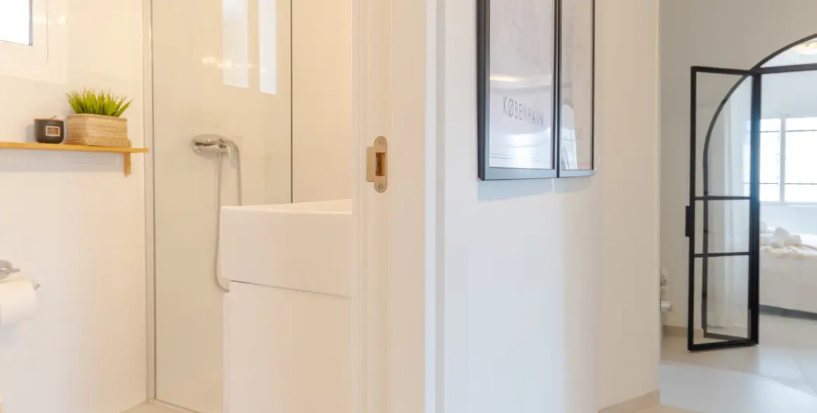 Alquiler a corto plazo de villa independiente en Nueva Andalucía 15