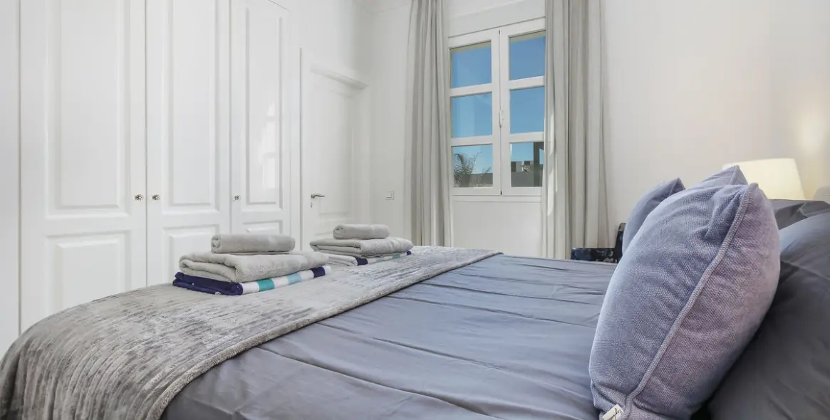 Краткосрочная аренда таунхауса в Elviria 5