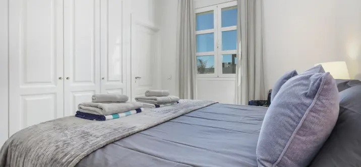 Short-term rent of townhouse in Elviria 4