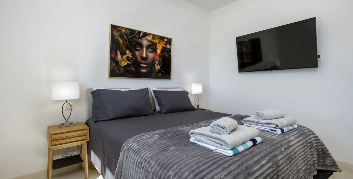 Alquiler a corto plazo de adosado en Elviria 22