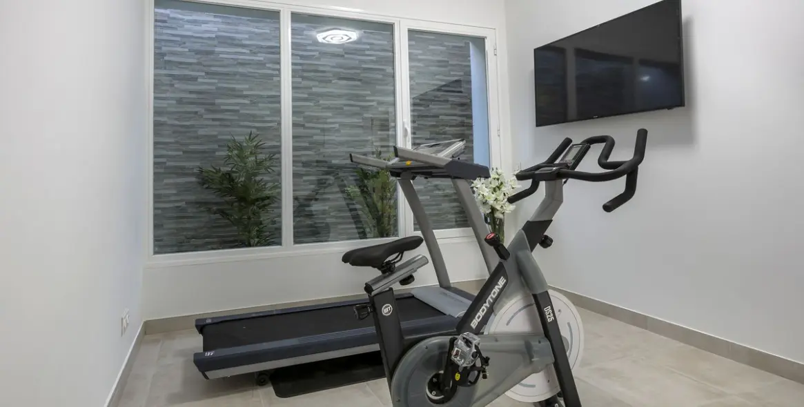 Alquiler a corto plazo de adosado en Elviria 35