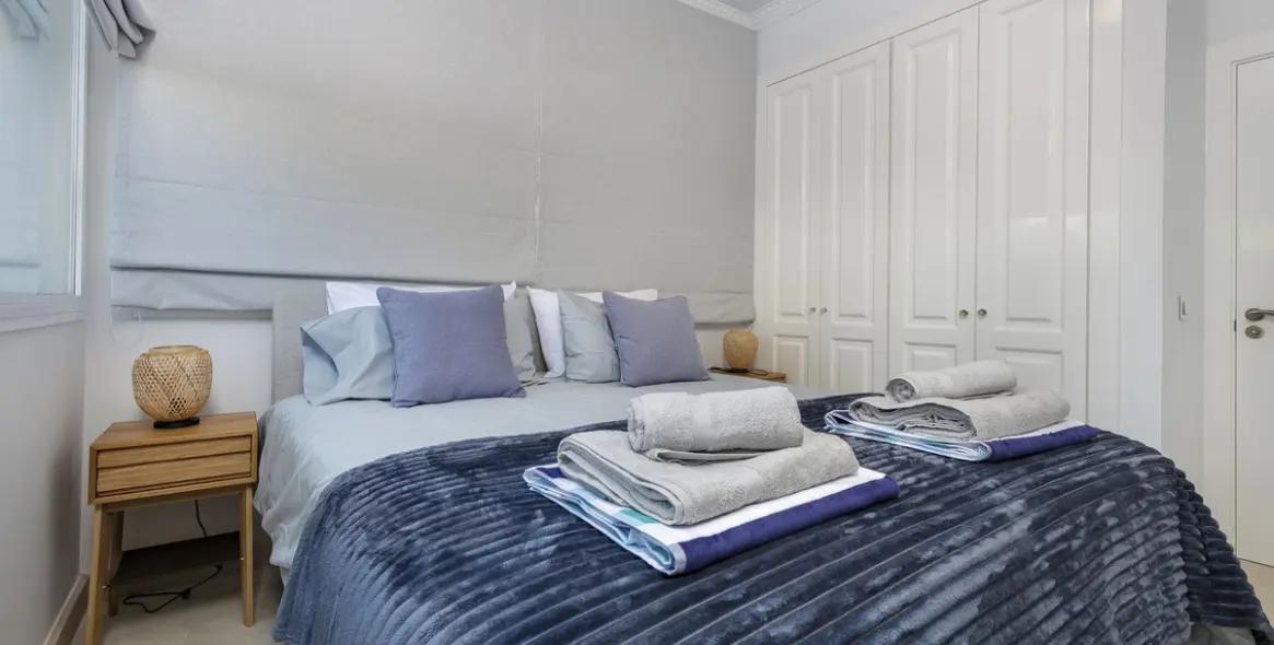 Alquiler a corto plazo de adosado en Elviria 56