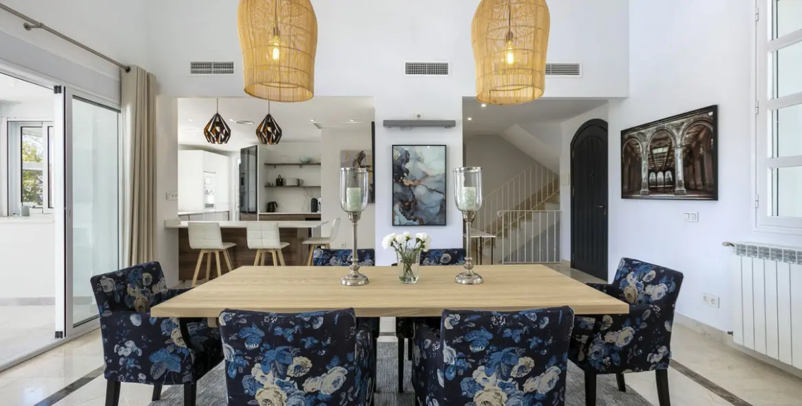 Alquiler a corto plazo de adosado en Elviria 58