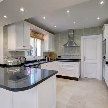 Краткосрочная аренда  отдельно стоящей виллы в Cabopino