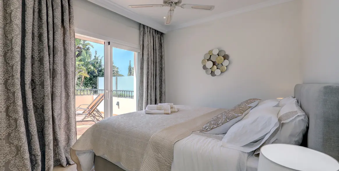 Краткосрочная аренда  отдельно стоящей виллы в Cabopino 21