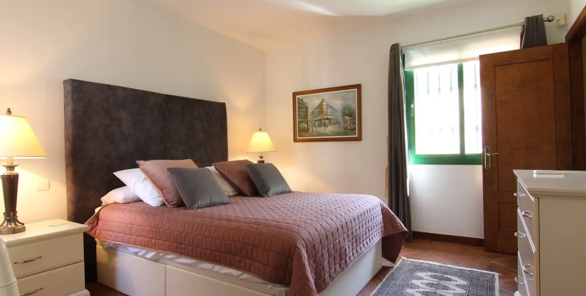 Short-term rent of detached villa in Guadalmina Baja 4