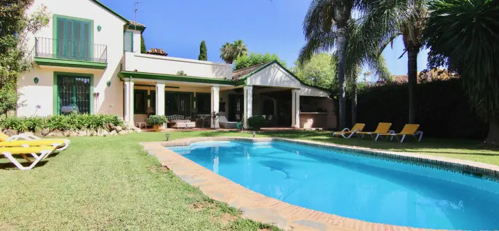 Short-term rent of detached villa in Guadalmina Baja 4