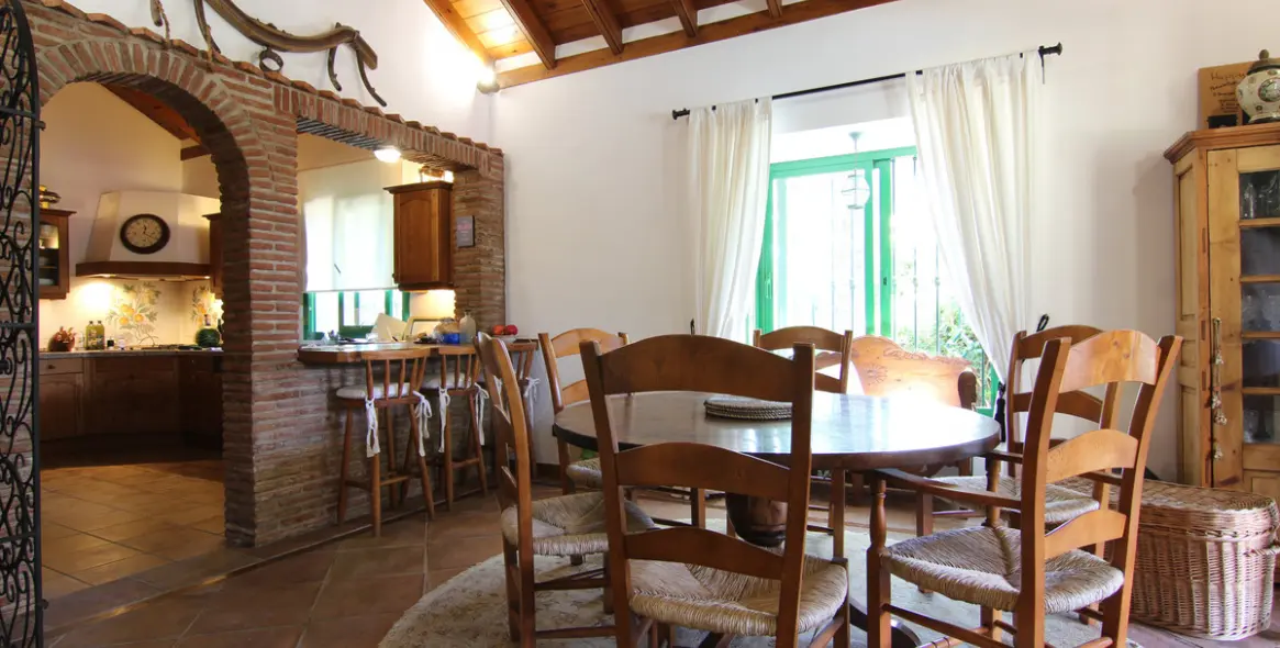 Short-term rent of detached villa in Guadalmina Baja 12