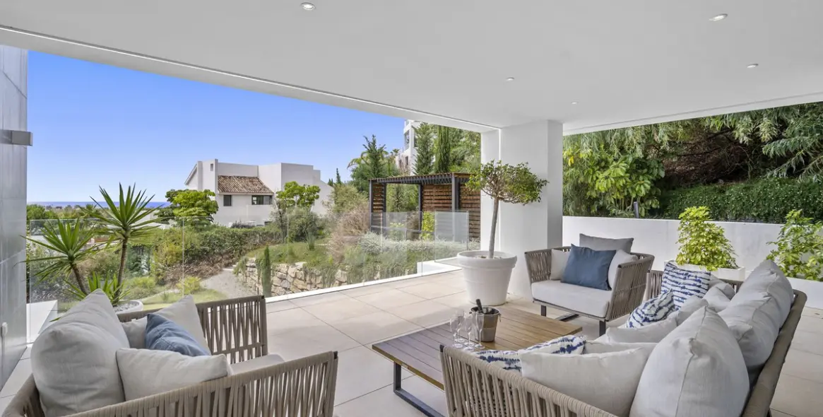 Short-term rent of detached villa in Benahavís 2