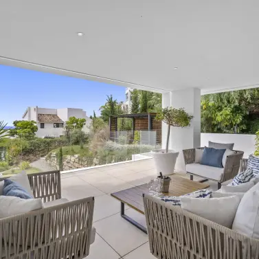 Short-term rent of detached villa in Benahavís