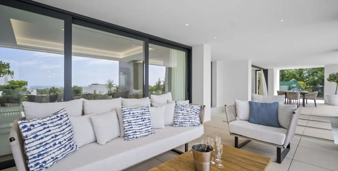 Short-term rent of detached villa in Benahavís 10