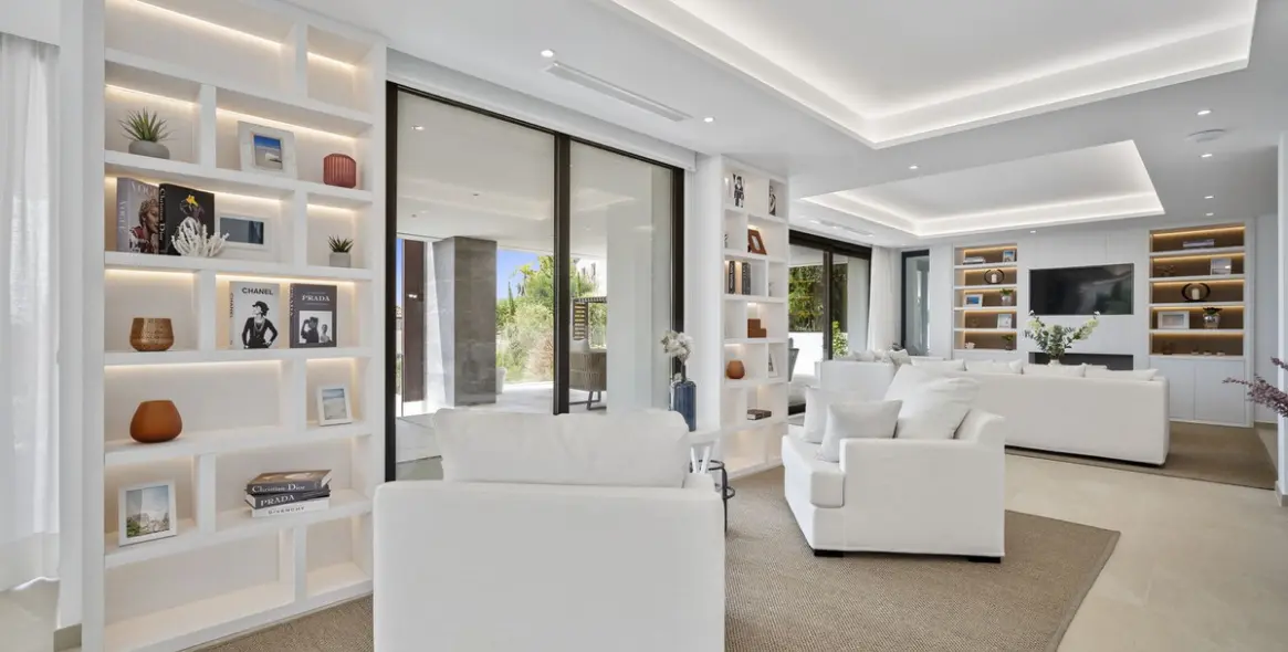 Short-term rent of detached villa in Benahavís 12