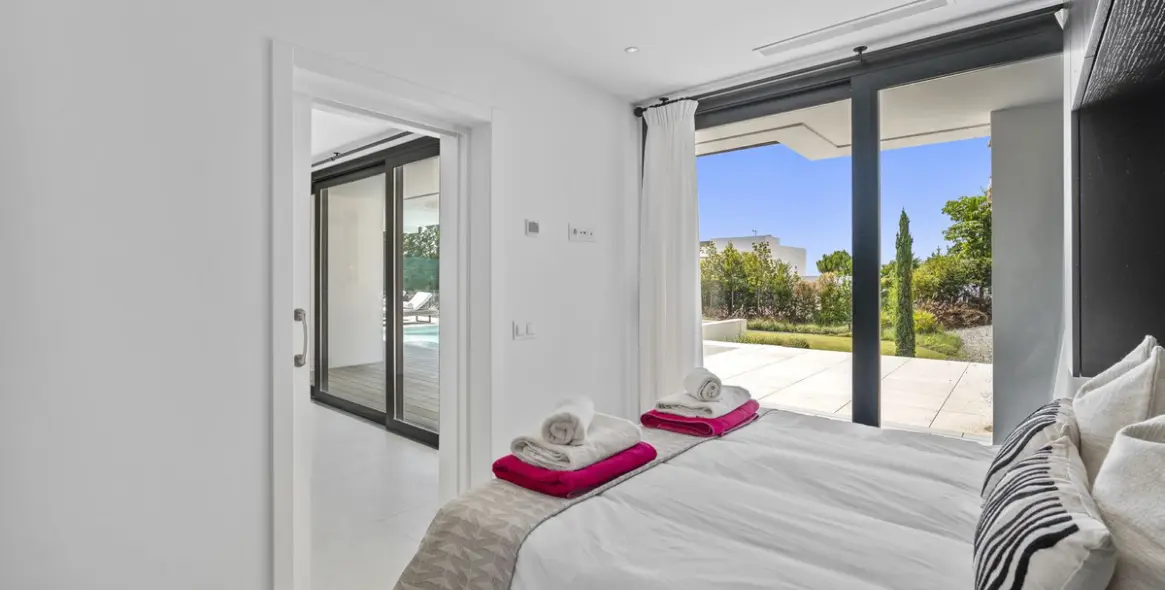 Short-term rent of detached villa in Benahavís 27