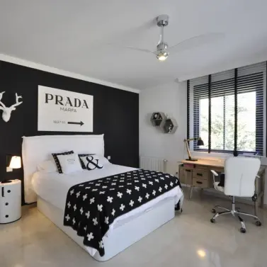 Short-term rent of detached villa in Nueva Andalucía