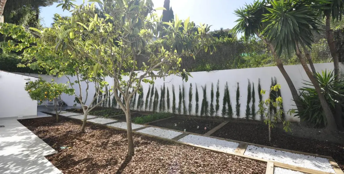 Short-term rent of detached villa in Nueva Andalucía 16