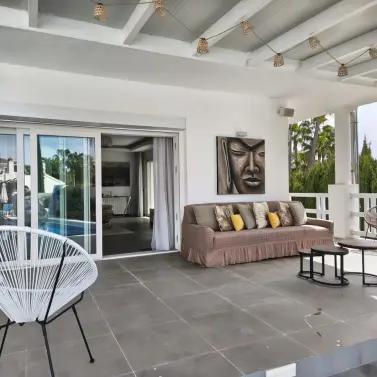 Short-term rent of detached villa in Atalaya