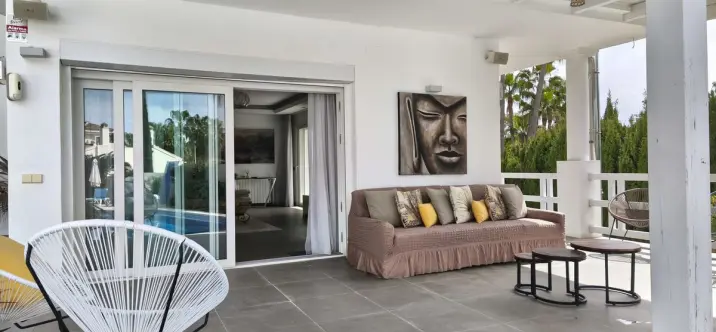 Short-term rent of detached villa in Atalaya 1