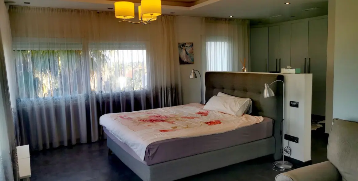 Short-term rent of detached villa in Atalaya 14