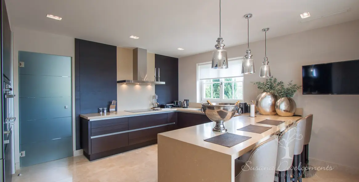 Краткосрочная аренда  отдельно стоящей виллы в Benahavís 6