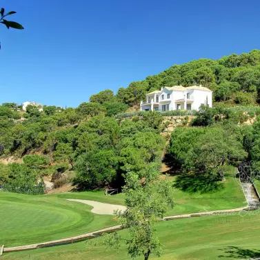 Short-term rent of detached villa in Benahavís