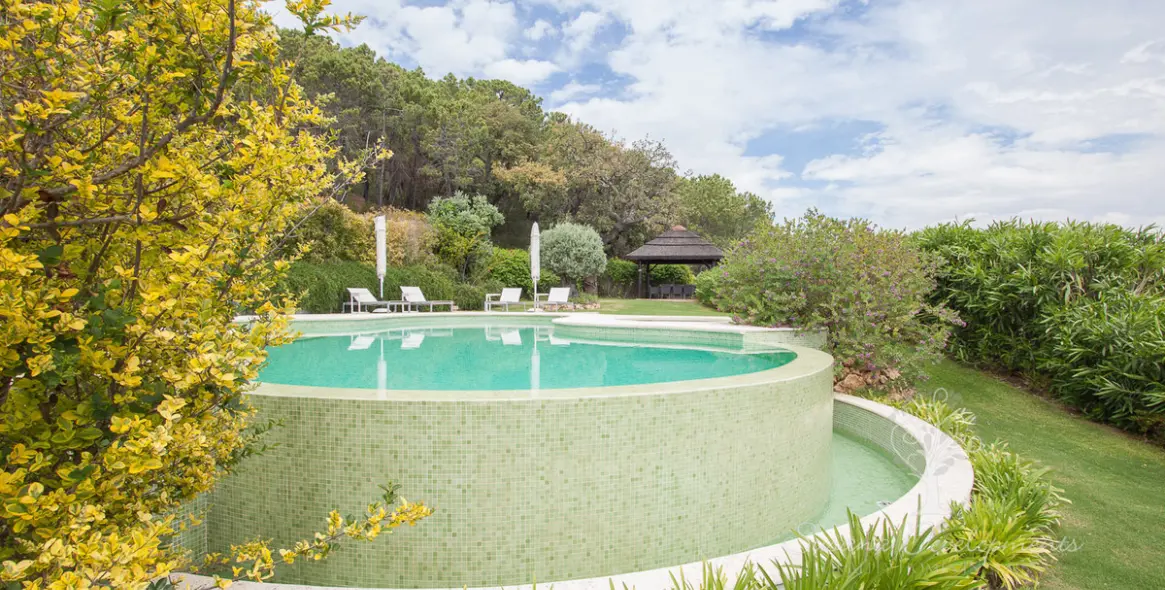 Short-term rent of detached villa in Benahavís 24