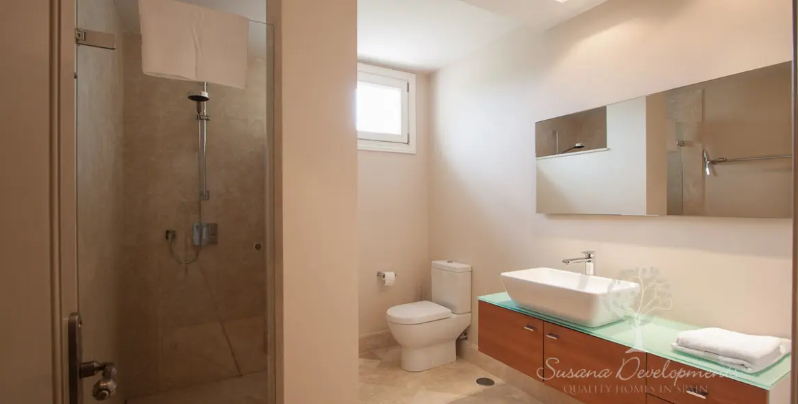 Short-term rent of detached villa in Benahavís 32