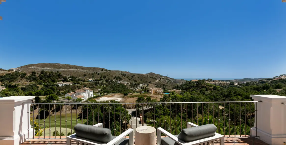 Short-term rent of detached villa in Benahavís 49