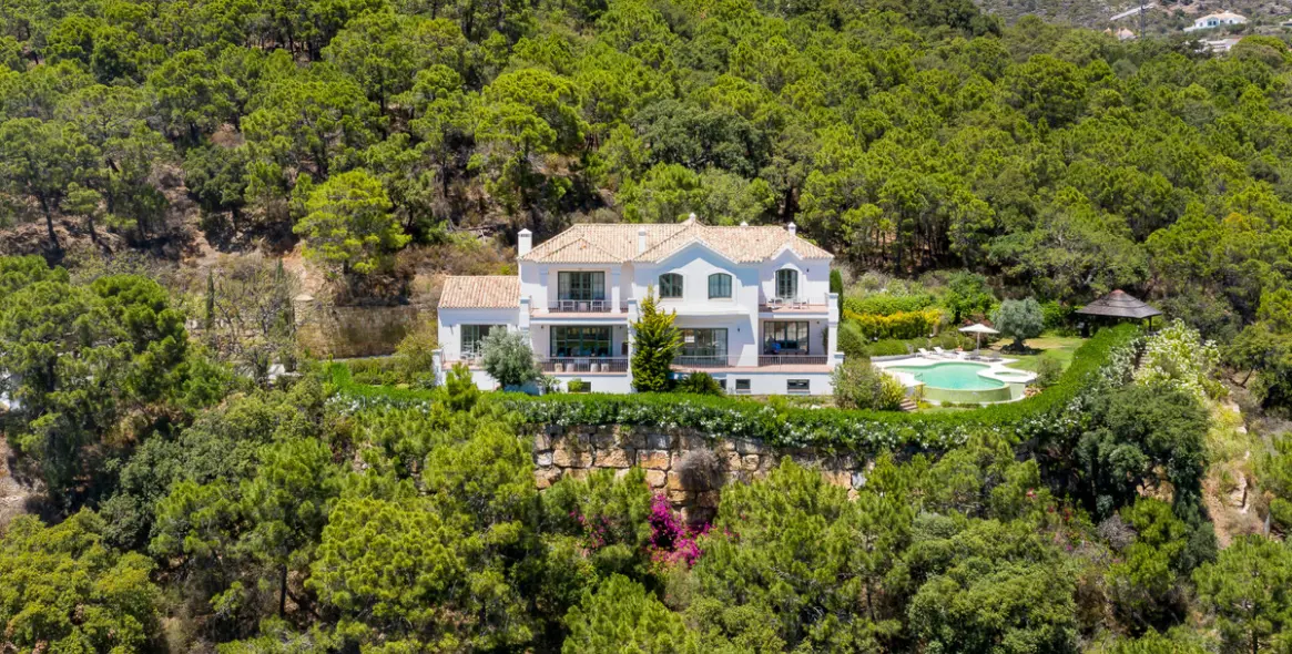 Short-term rent of detached villa in Benahavís 70
