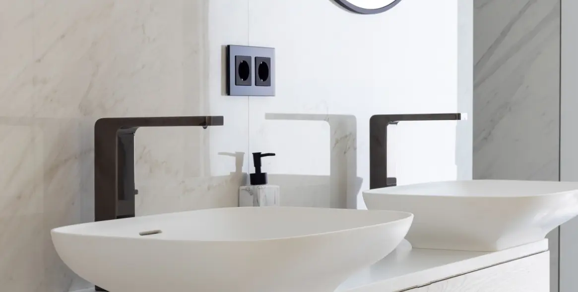 Short-term rent of middle floor apartment in Estepona 16