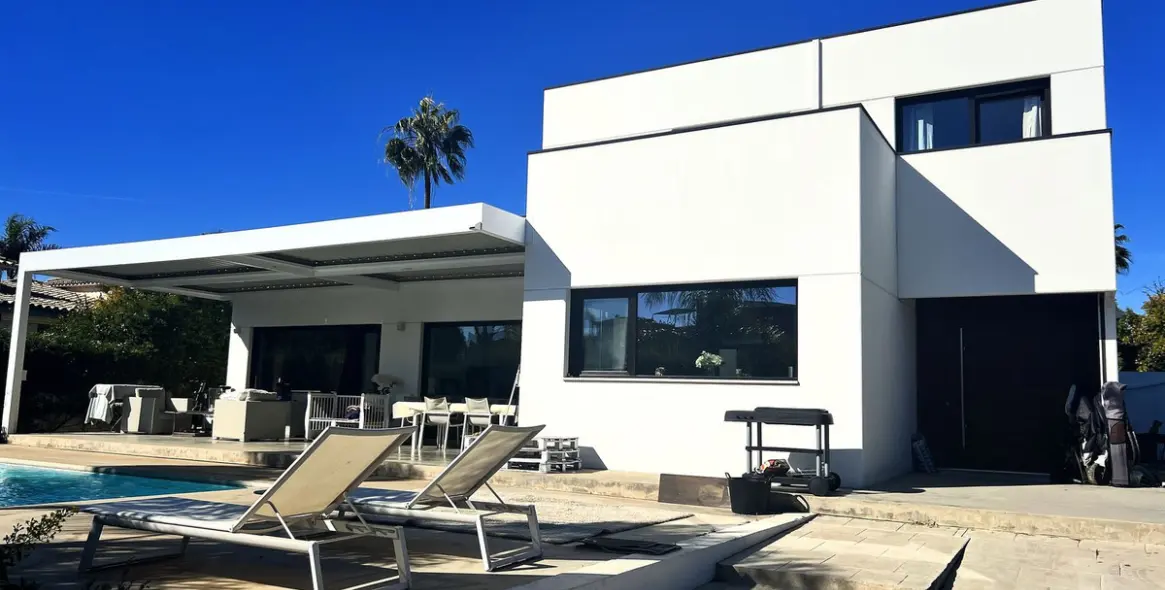 Долгосрочная аренда  отдельно стоящей виллы в Marbella 1