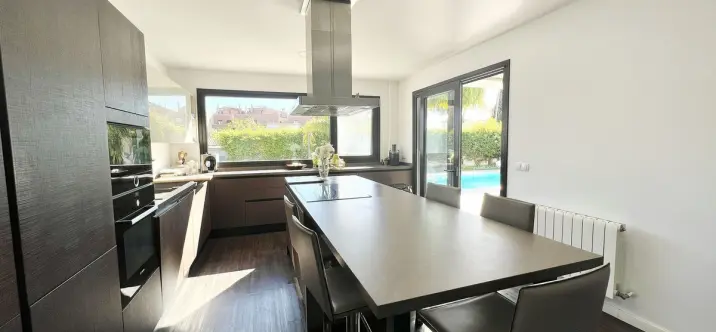 Long-term rent of detached villa in Marbella 4