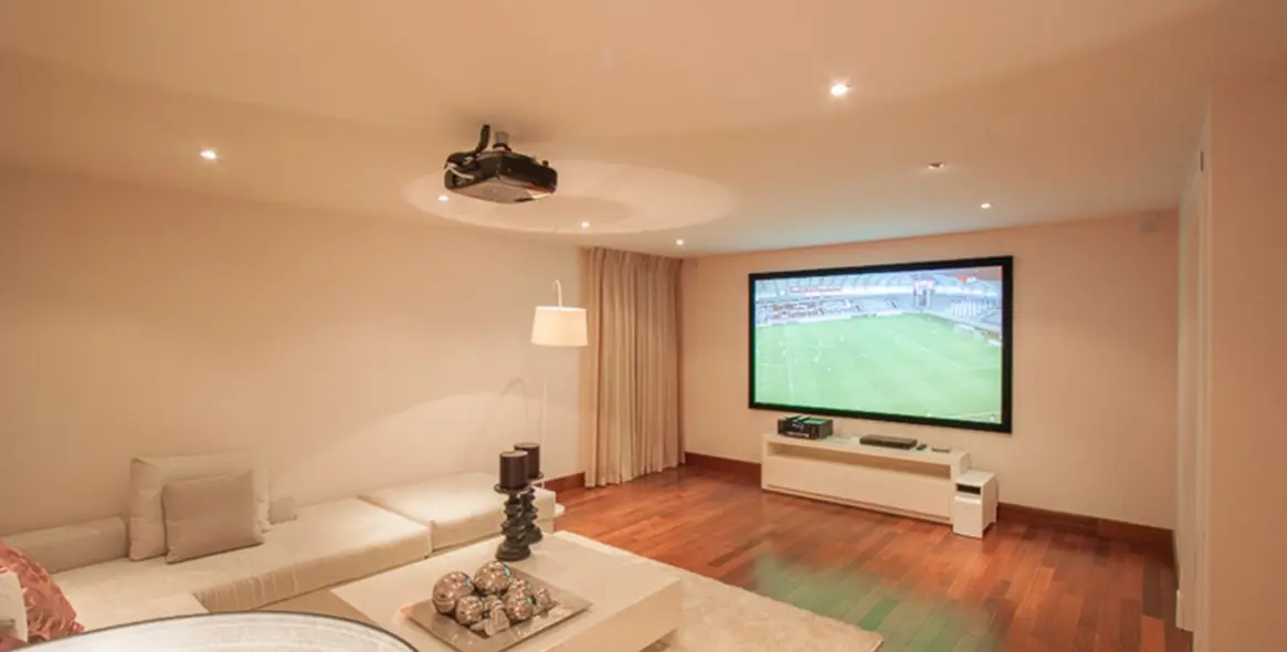 Long-term rent of detached villa in Los Flamingos 14