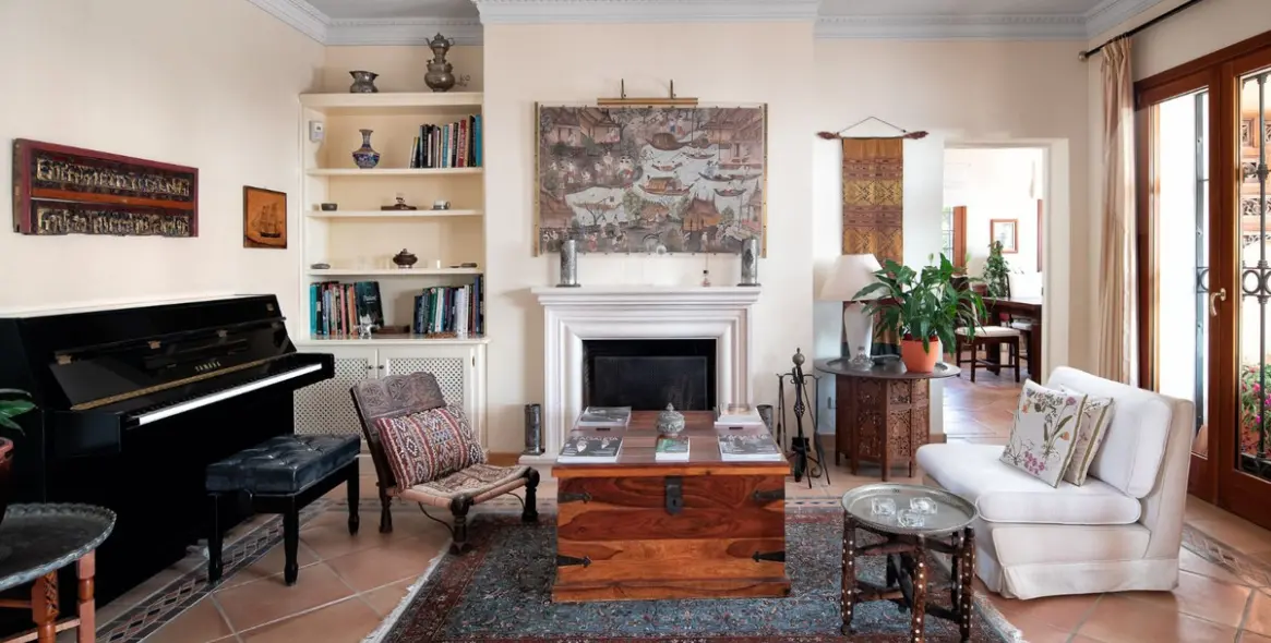 Краткосрочная аренда  отдельно стоящей виллы в El Paraiso 23