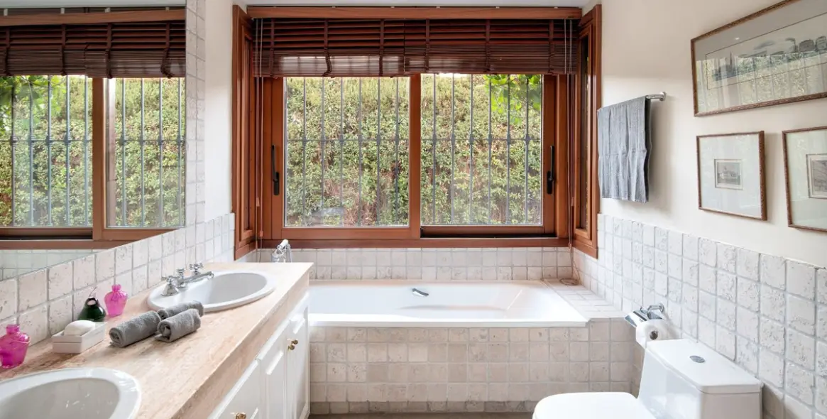 Краткосрочная аренда  отдельно стоящей виллы в El Paraiso 27