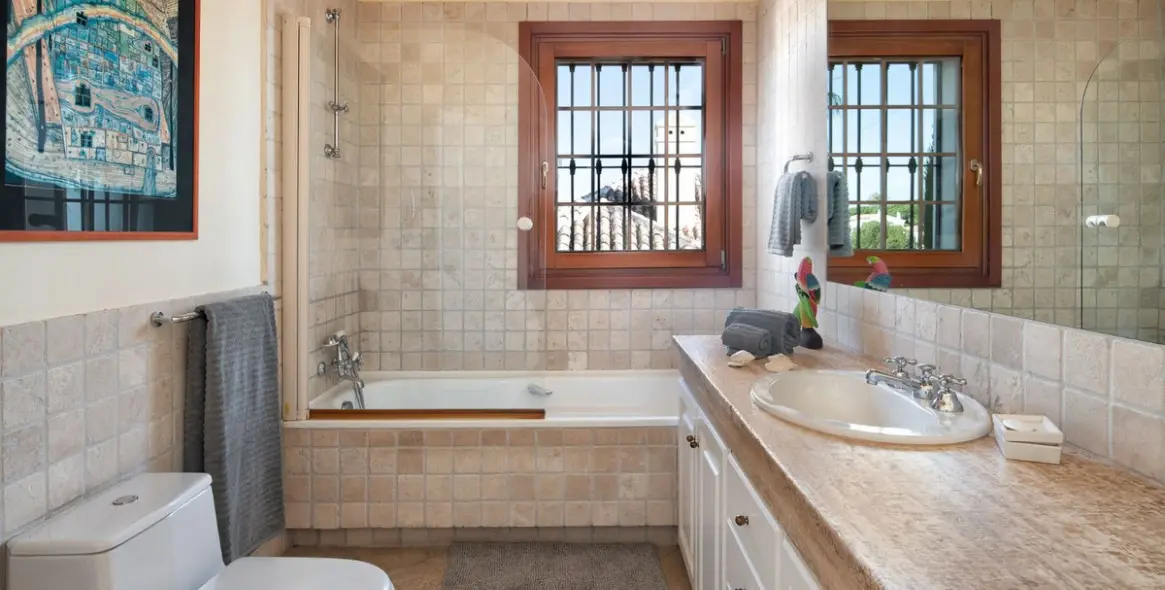 Краткосрочная аренда  отдельно стоящей виллы в El Paraiso 38