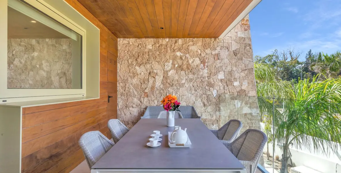 Краткосрочная аренда апартаментов на среднем этаже в Marbella 20