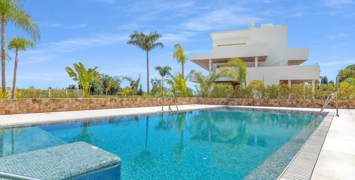 Краткосрочная аренда апартаментов на среднем этаже в Marbella 50