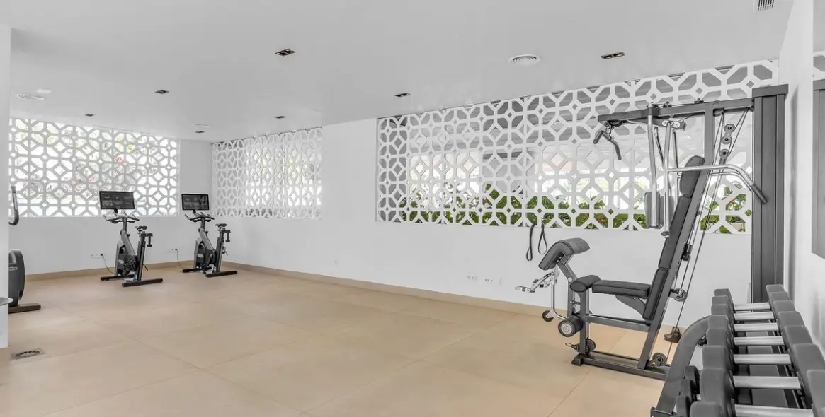 Краткосрочная аренда апартаментов на среднем этаже в Marbella 51