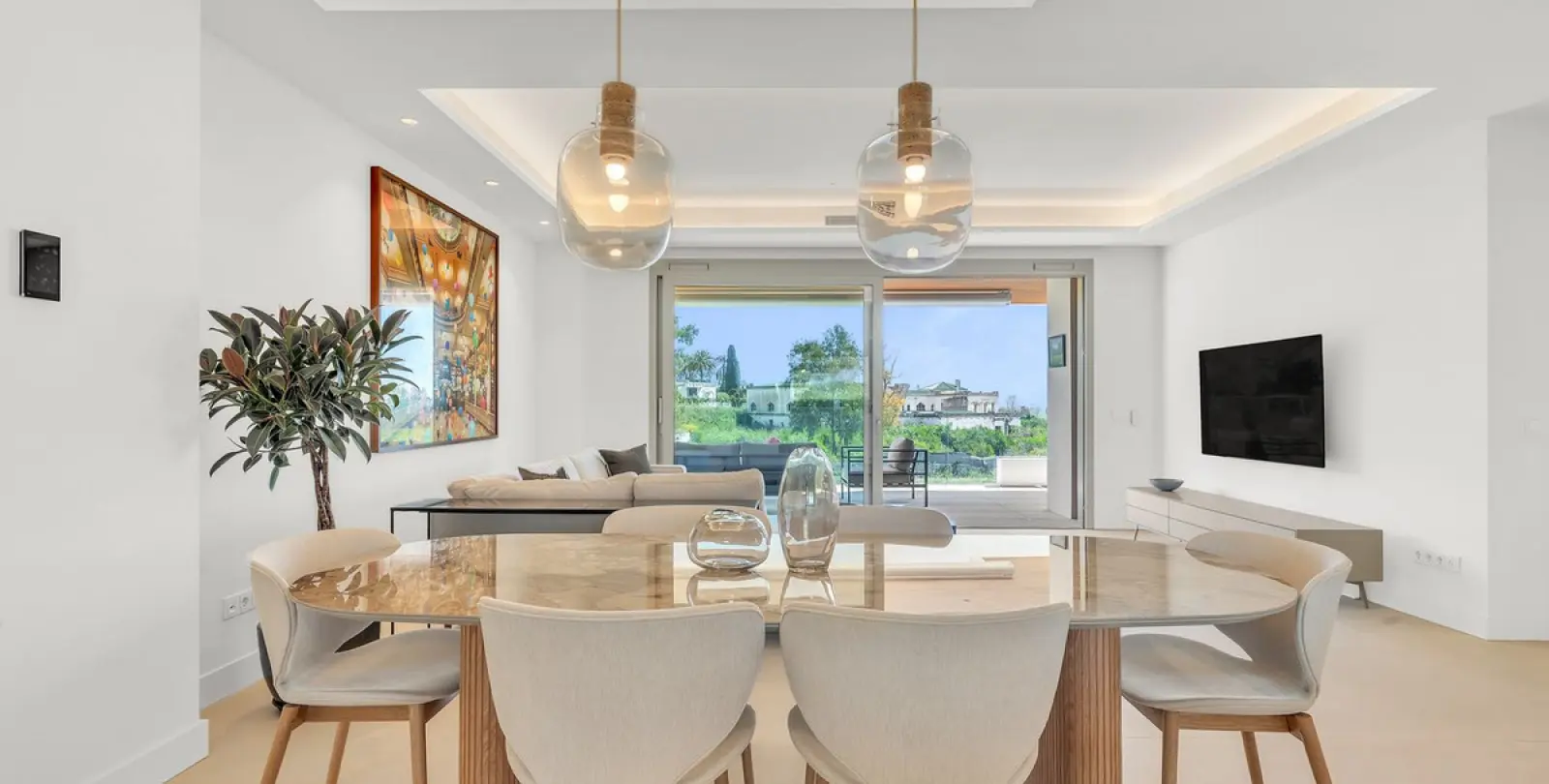Alquiler a corto plazo de apartamento en planta media en Marbella 1