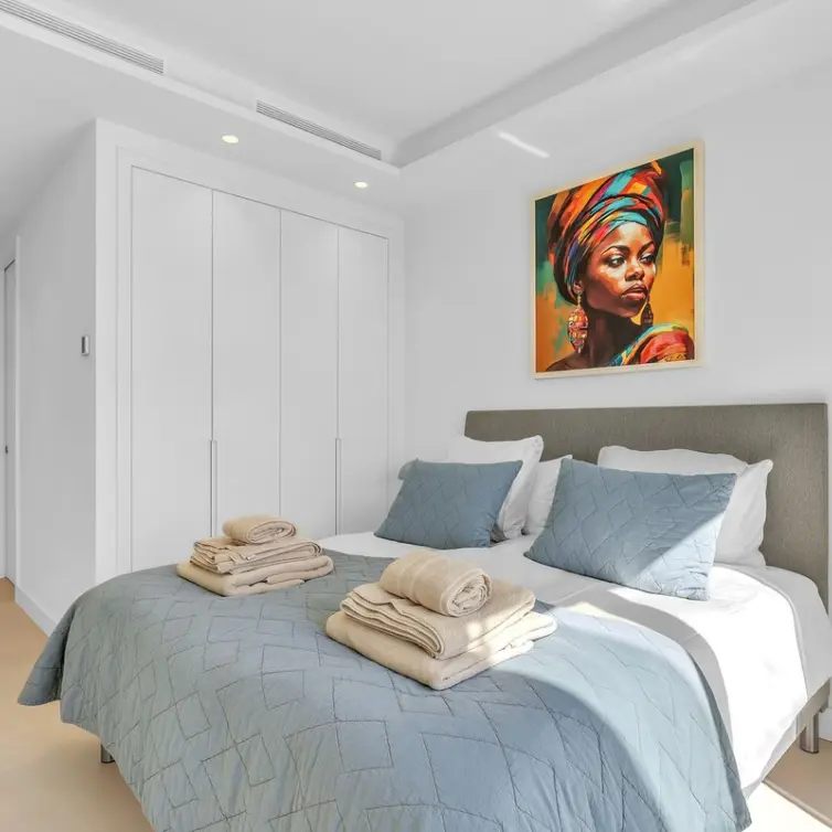 Short-term rent of middle floor apartment in Marbella