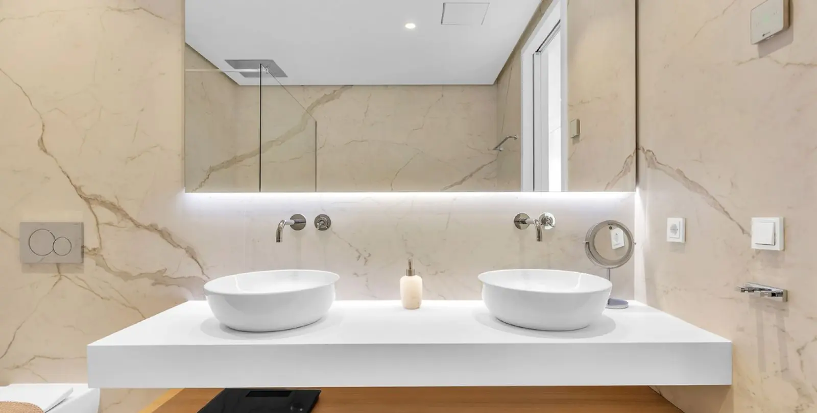 Alquiler a corto plazo de apartamento en planta media en Marbella 19