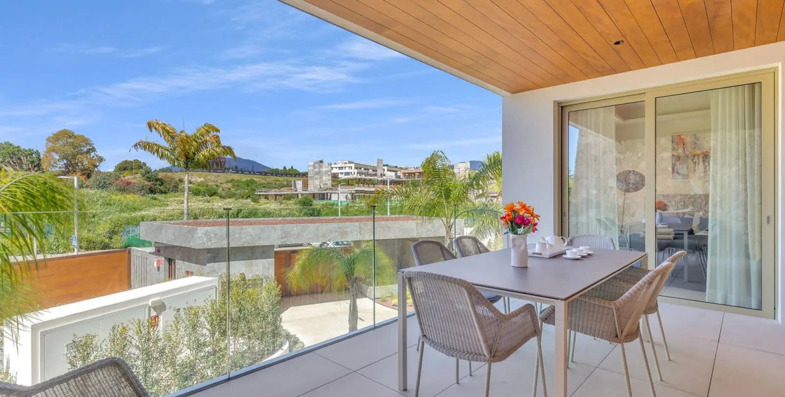 Alquiler a corto plazo de apartamento en planta media en Marbella 21