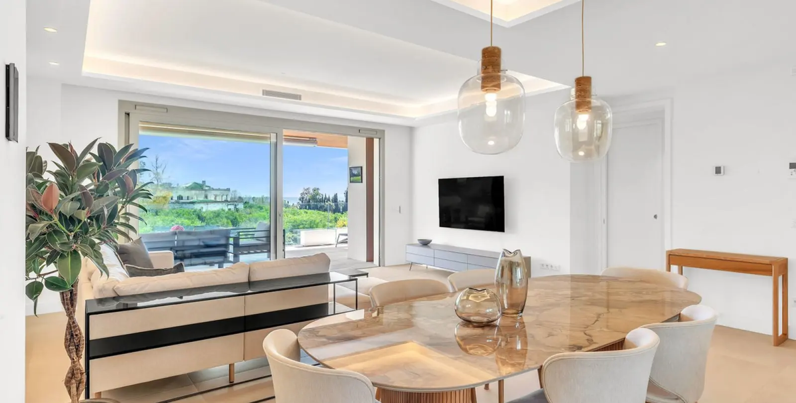 Alquiler a corto plazo de apartamento en planta media en Marbella 25