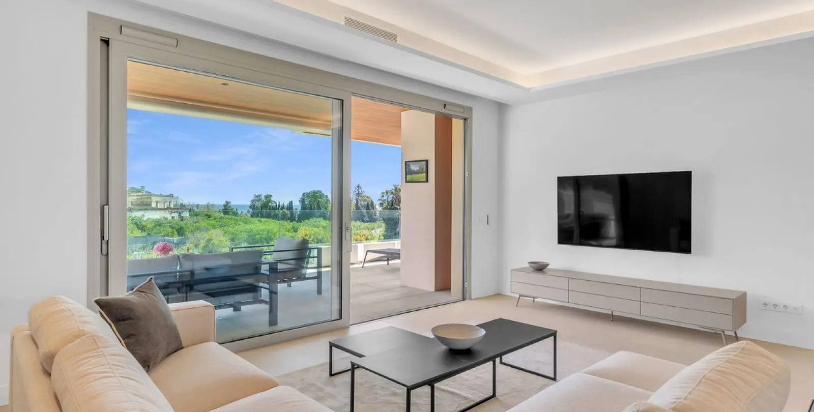 Alquiler a corto plazo de apartamento en planta media en Marbella 30