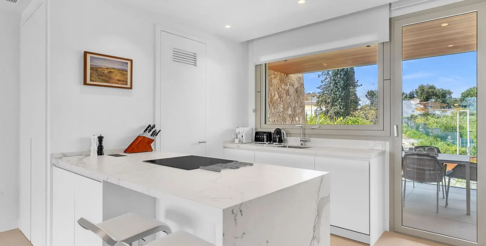 Alquiler a corto plazo de apartamento en planta media en Marbella 31