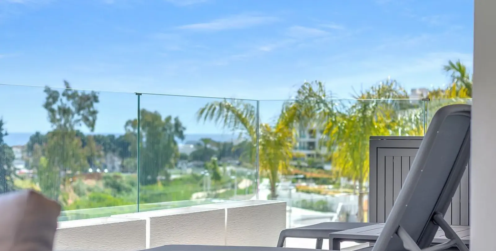 Alquiler a corto plazo de apartamento en planta media en Marbella 35
