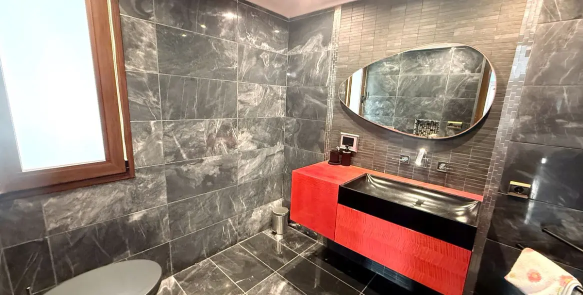 Long-term rent of detached villa in The Golden Mile 13