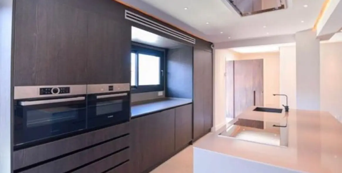 Long-term rent of detached villa in Costabella 2