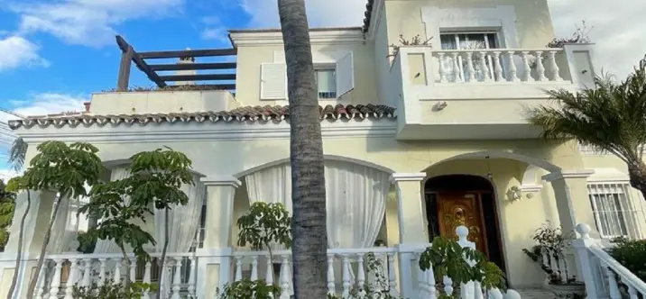 Short-term rent of detached villa in Guadalmina Baja 1